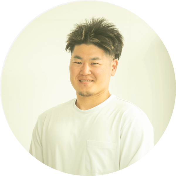 いままさにお客様のニーズは大きく変化しており、<br />
工場の業務内容も大きく変化し続けております。<br />
飯田商店は変化を積極的に取り入れ、お客様のニーズに合わせて日々成長します。<br />
その為には、エネルギー溢れる新しい方の存在が必要です。<br />
一緒に日本一美味しい魚を作りましょう！